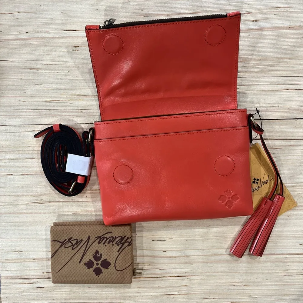 Patricia Nash crossbody Vintage Vegetable
Tanned Floret Tooled women’s bag - Image 4