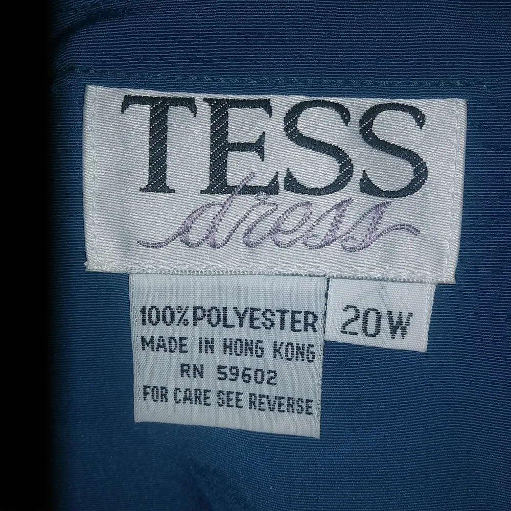 Tess 20W Short Sleeved Shirt Dress Button Front in Teal Green - Image 10