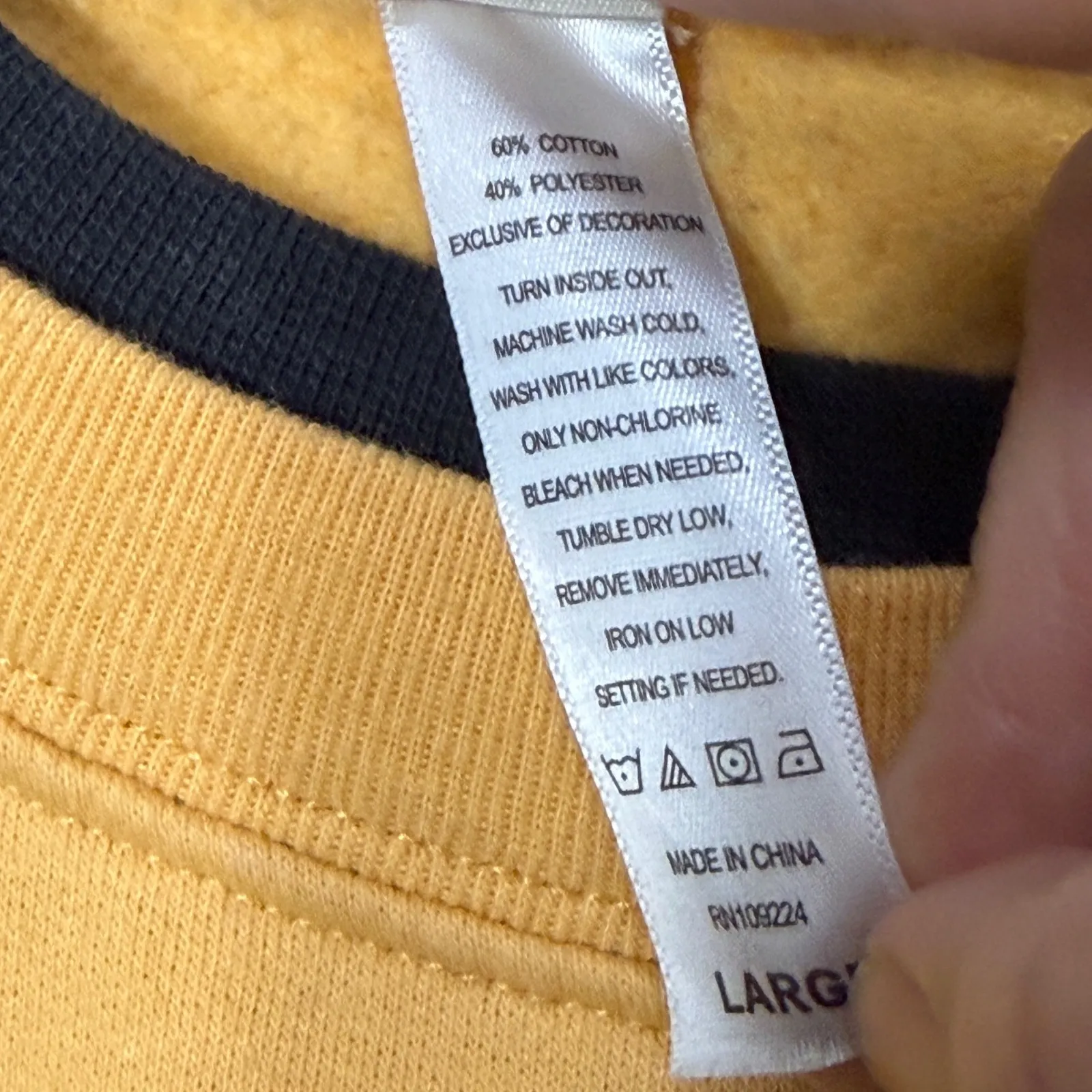 Decorated Originals Mustard Yellow Sweatshirt Rhinestones Fall Autumn Large Size undefined - Image 4