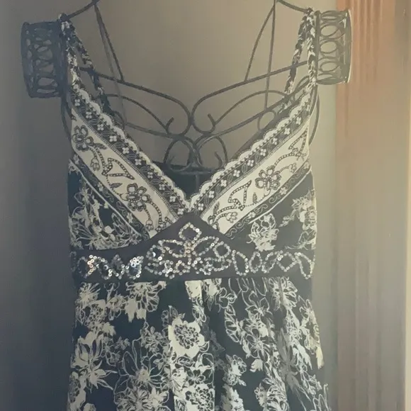 Vintage Silk Floral Monochrome V - Image 2