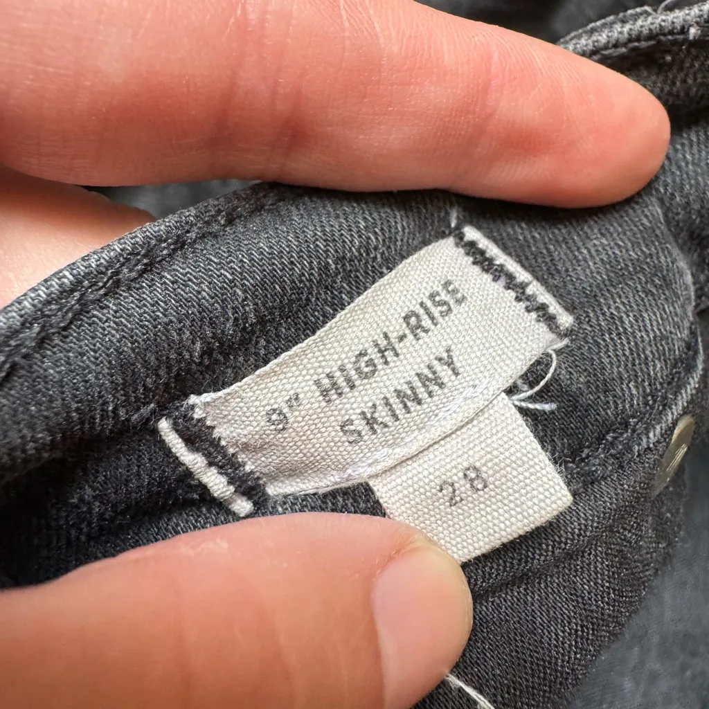 Madewell 9" High-Rise Skinny Jeans in Lunar- Size 28 - Image 5