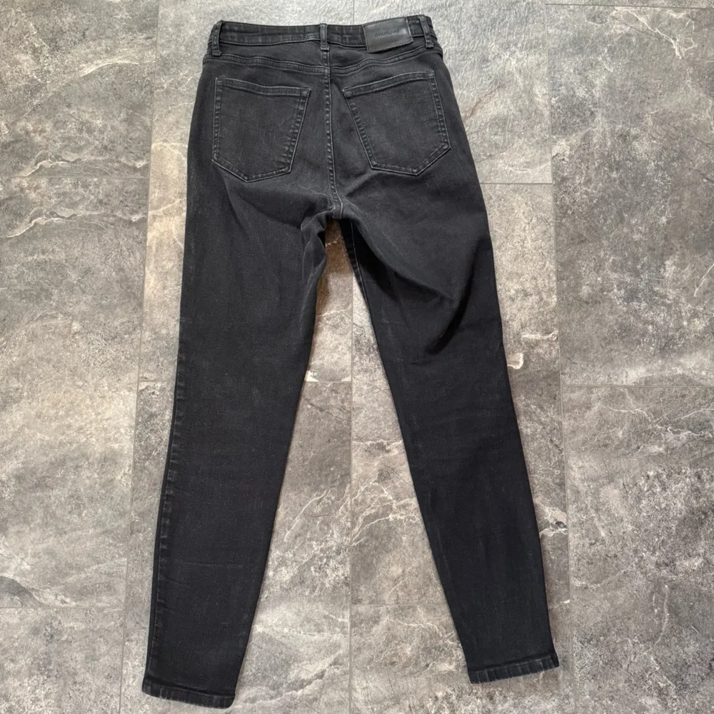 Everlane The Curvy High-Rise Skinny Jean Black Jeans Size 28 - Image 2