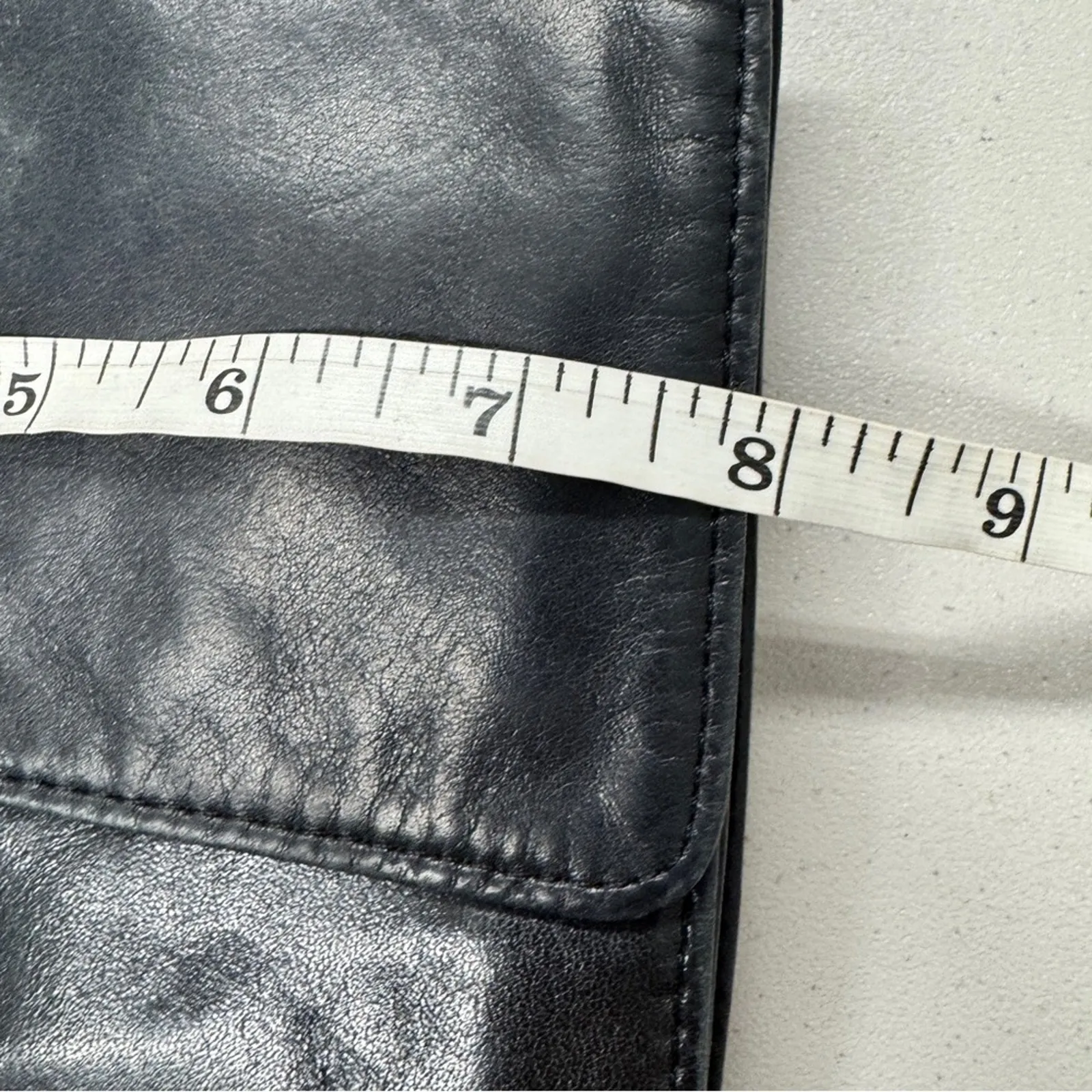 Perlina New York Black Leather Crossbody Bag Handbag Purse Womens Classic - Image 6