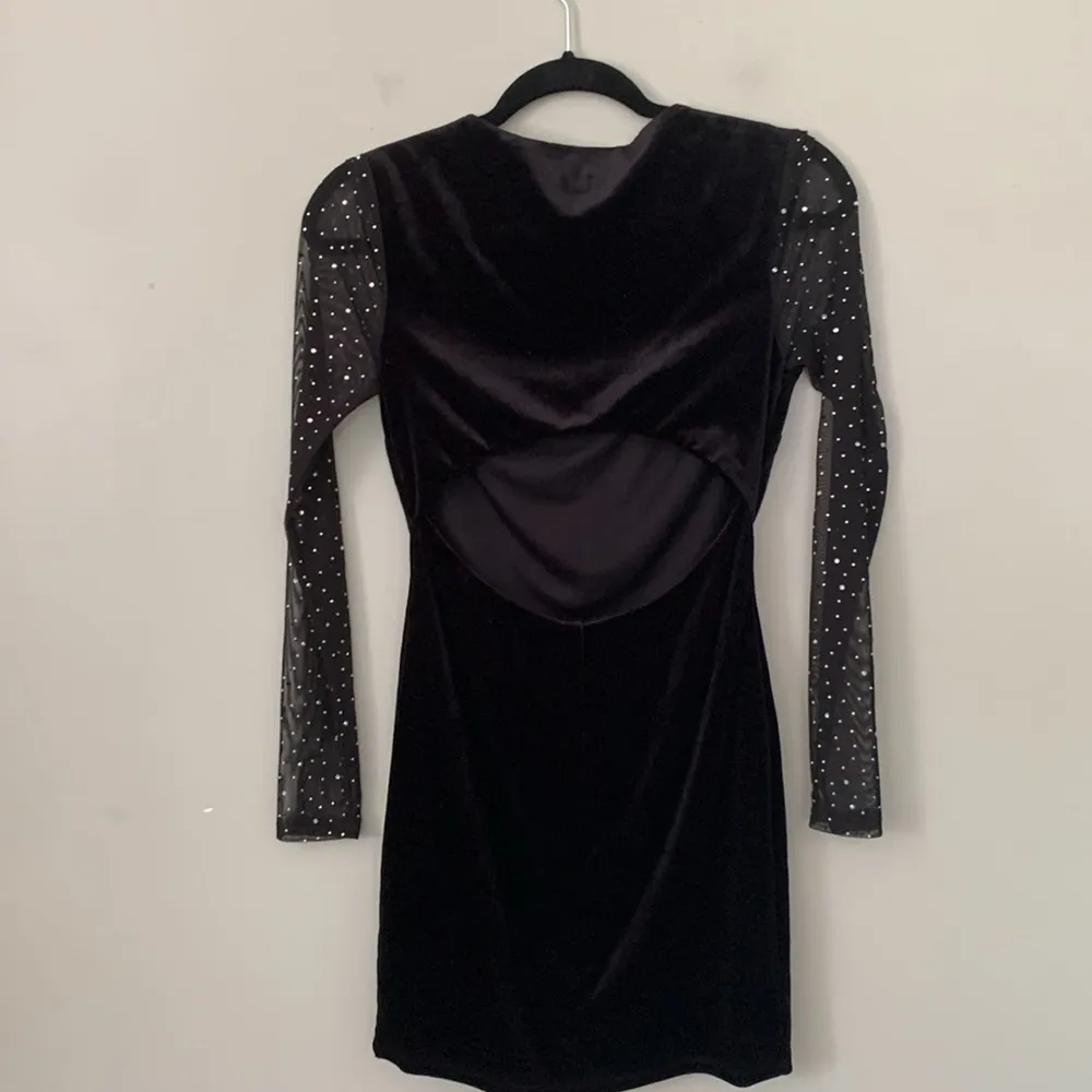 City Studio Black Velvet Bodycon Dress Sparkly Sheer Long Sleeves Women’s Small - Image 6