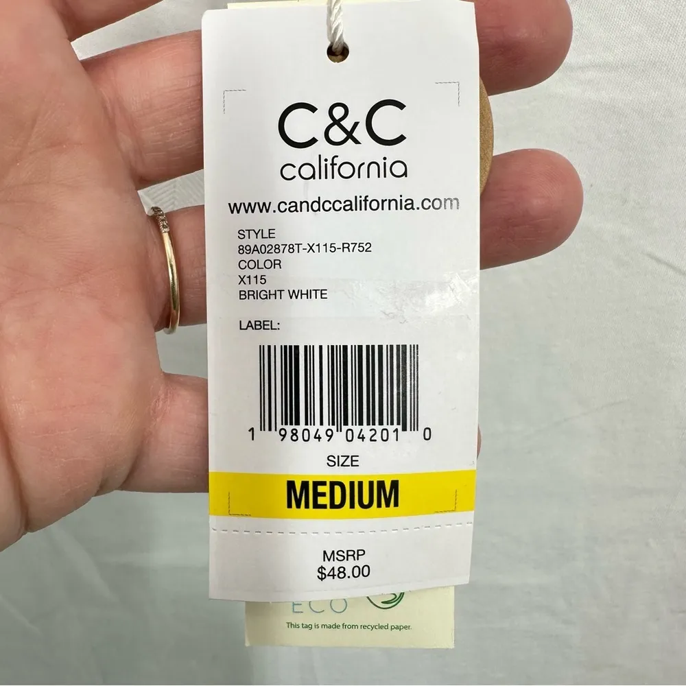 C&C California Women's Size‎ Medium Lace Sleeve V Neck Casual Short Sleeve NWT - Image 4