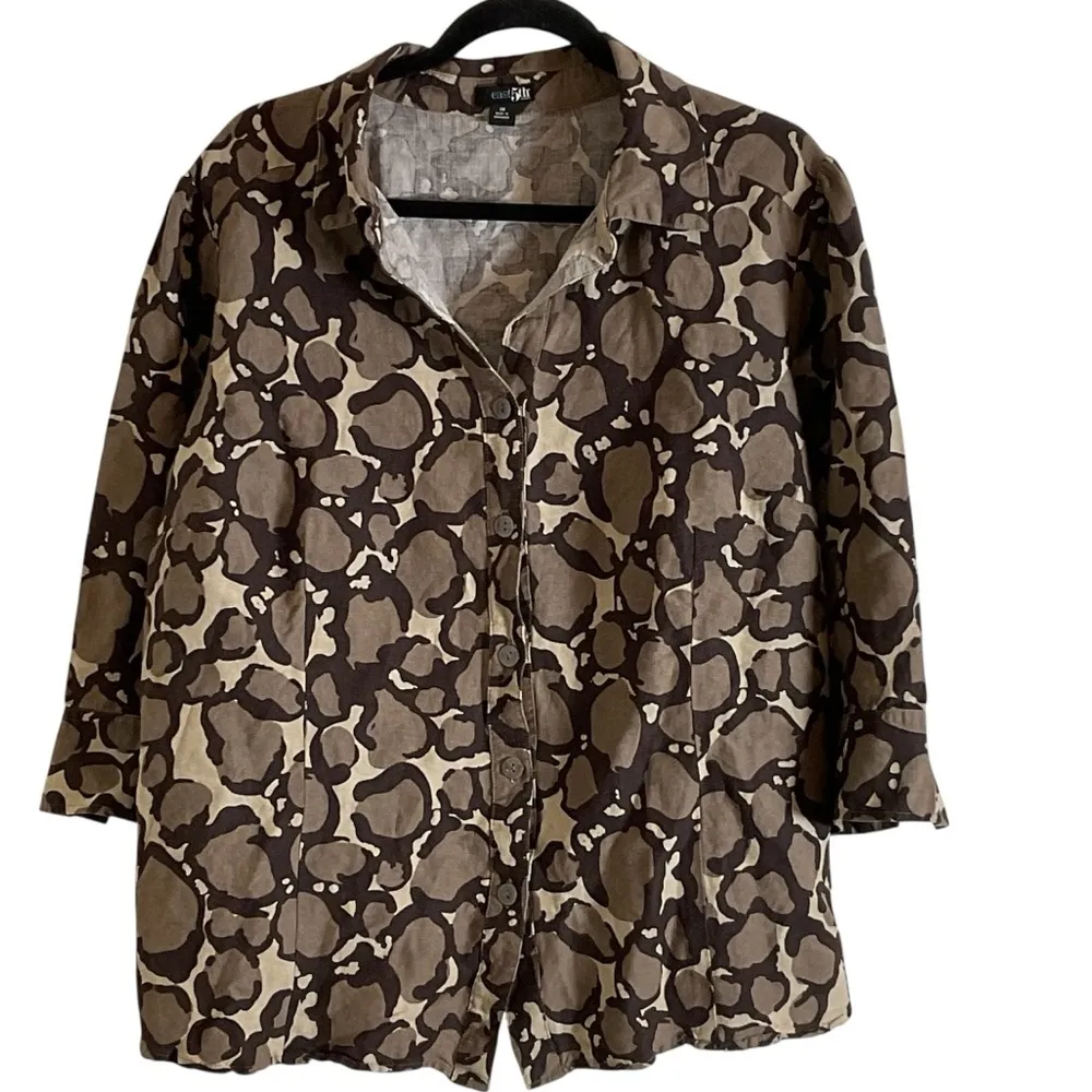 East 5th Women's 2X Taupe Brown Linen Giraffe Print Shirt 3/4 Sleeve Collar - Image 13