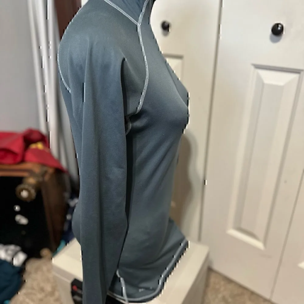 Nike Pro Women’s Medium Half ZIP Gray Pullover - Image 4