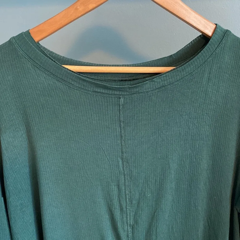 Urban Outfitters Out From Under NEW XS Women's Lounge Green Long Sleeve Top NWT - Image 2