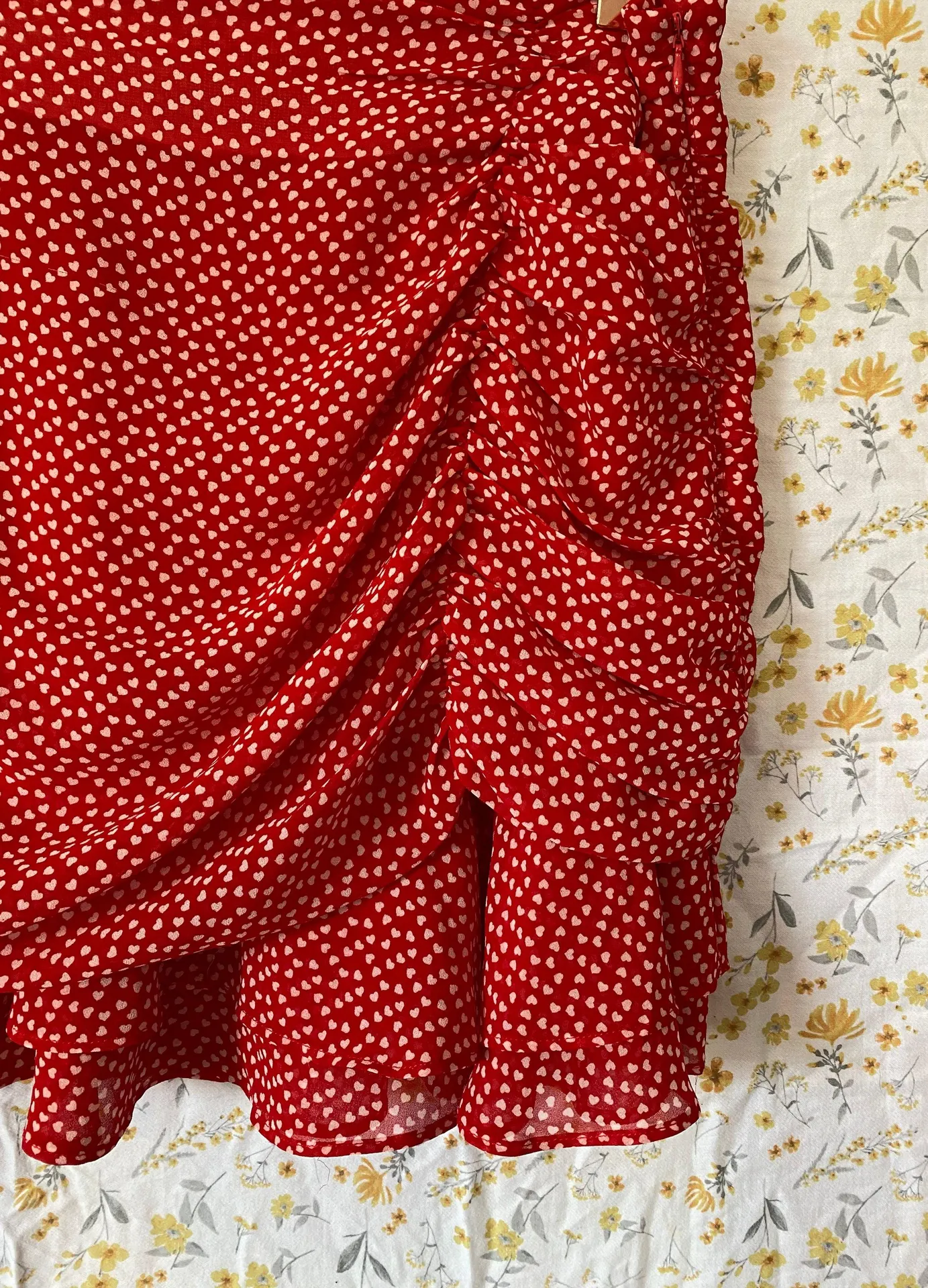 Native One Red Heart Skirt Size M - Image 7