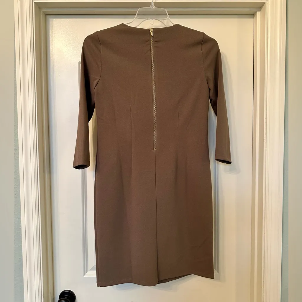 Nina Leonard - Beautiful Light Brown Dress with Pearl Detail! Brand new! - Image 2