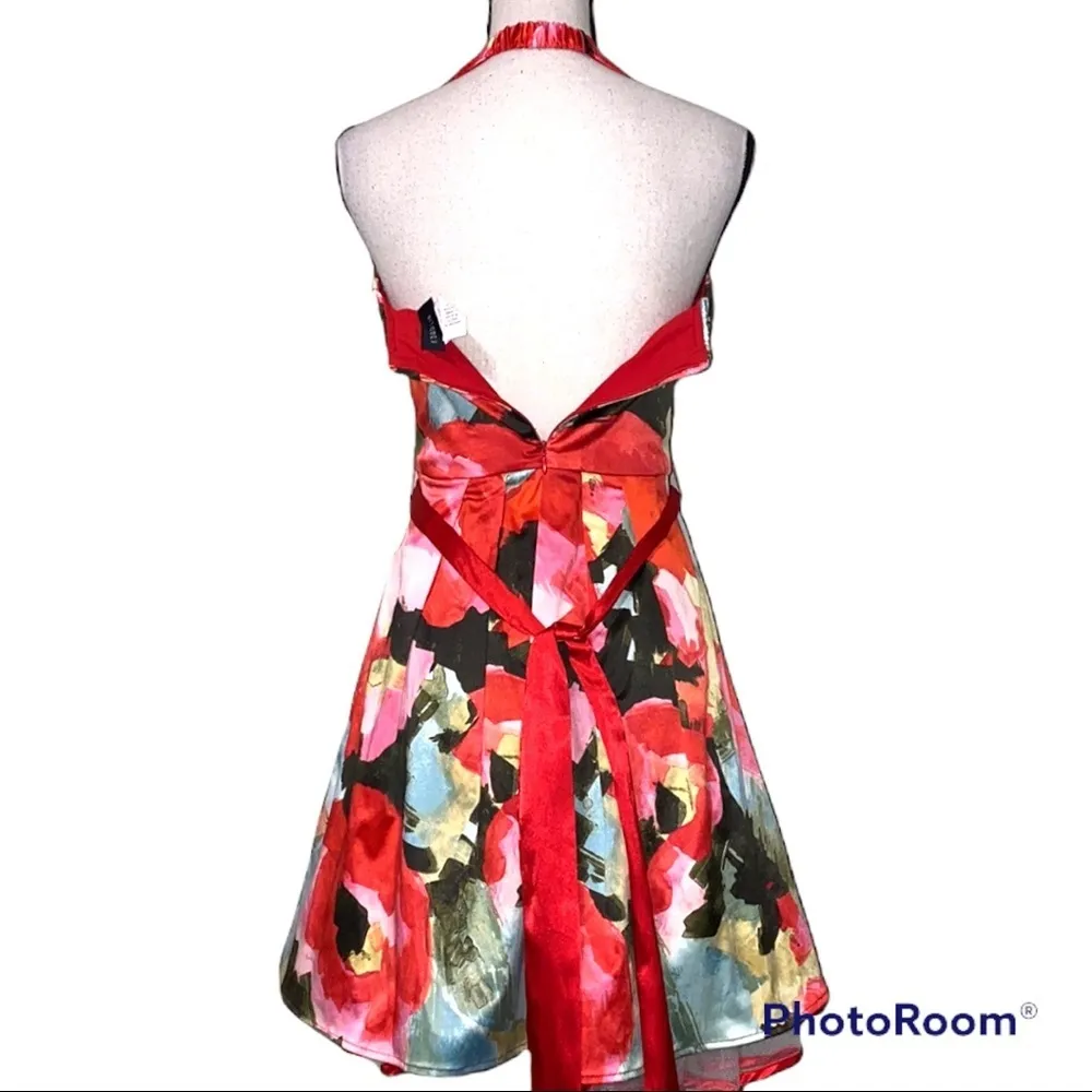 B. DARLIN 9/10 lined watercolor floral print pin up halter top zip back belted - Image 7