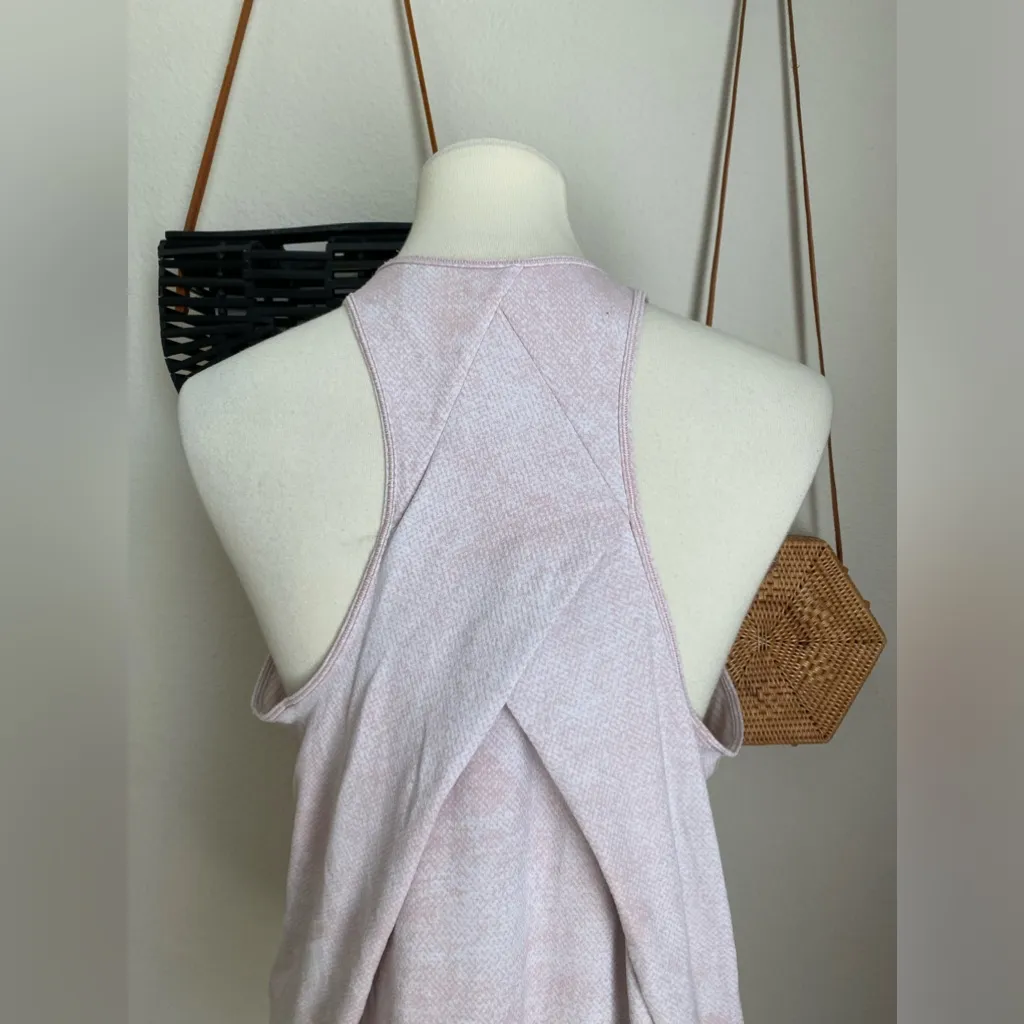 Lululemon Essential Heather Pixel Jacquard Alpine White Pleated Tank - Image 3