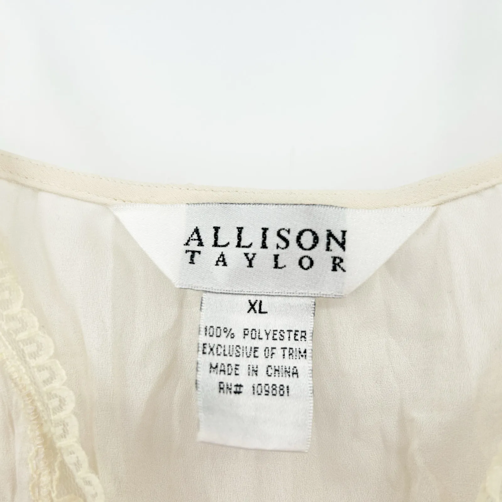 Allison Taylor Womens VTG Vintage Y2K‎ Coquette Lace Trim Cami Top Size XL Cream - Image 4