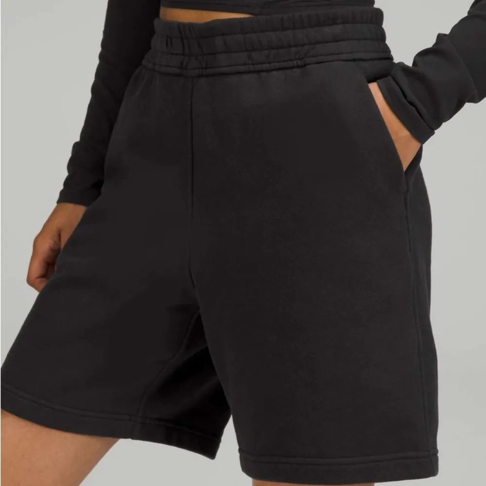 Lululemon Loungeful High-Rise Short 7" - Image 7