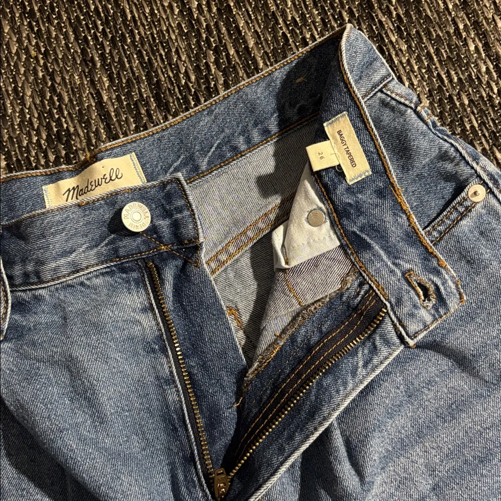 Madewell baggy tapered jeans - Image 4
