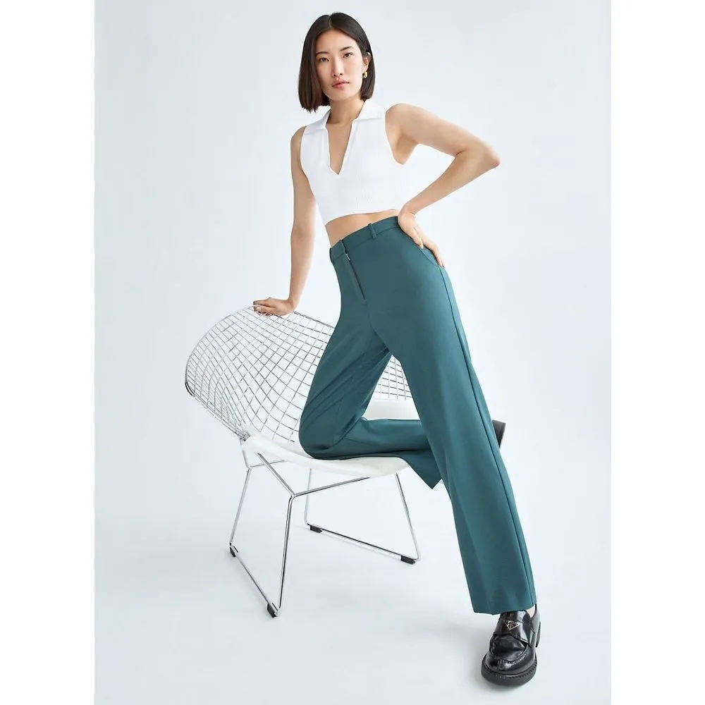 ✨Babaton
Sculpt Knit Polo Top✨ - Image 6