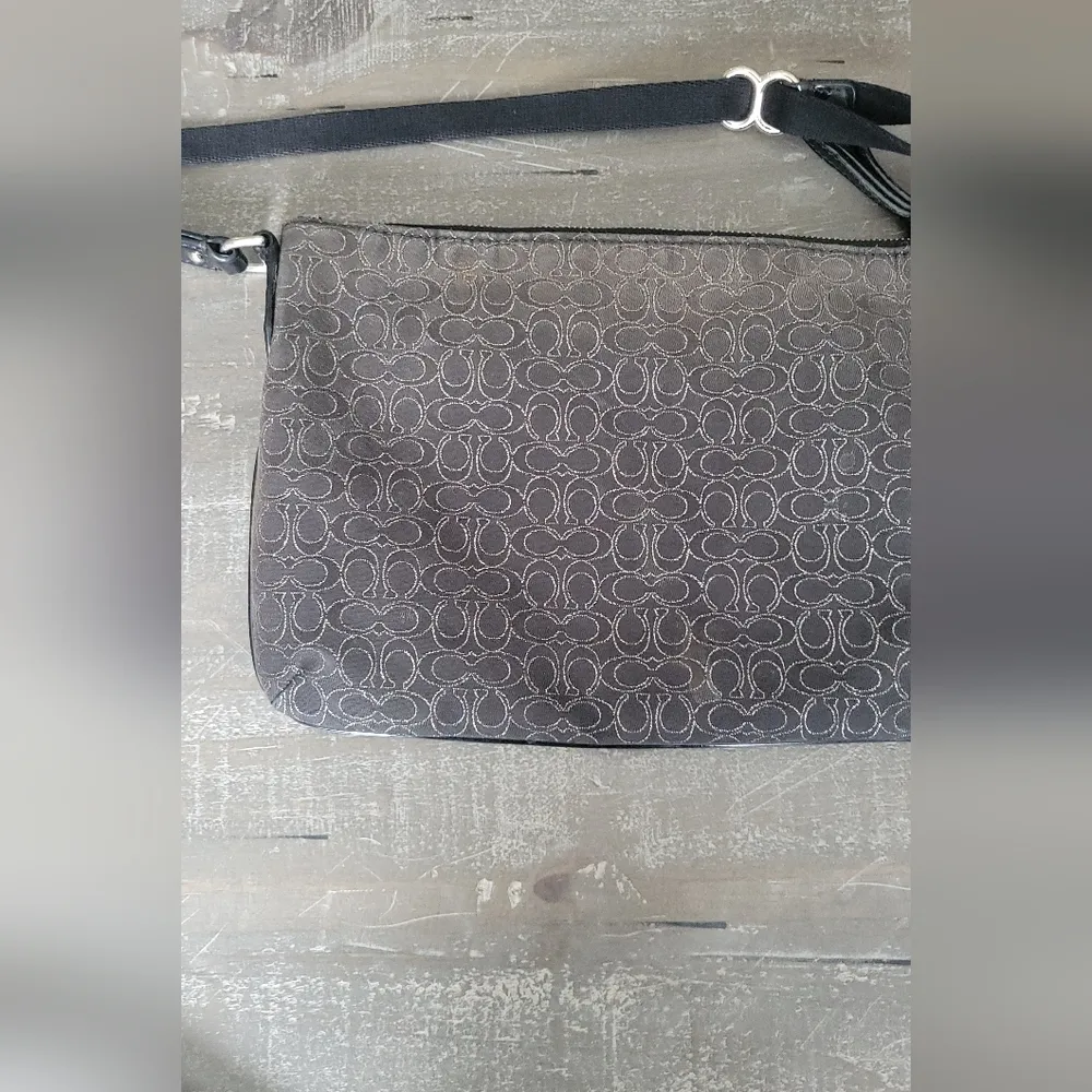 Coach Crossbody Purse - Image 8