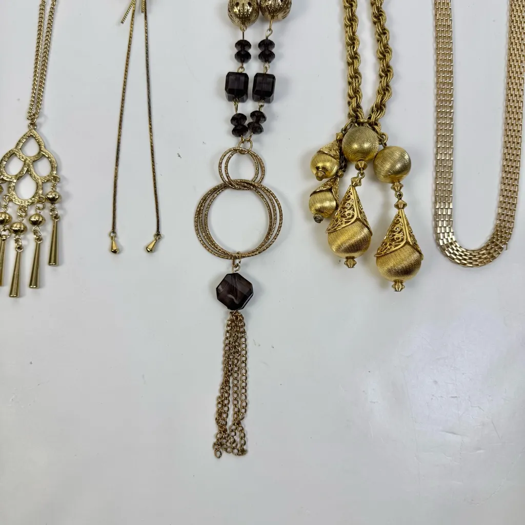 Gold Tone Lot Set of 5 Costume Jewelry Necklaces Bundle - Image 6