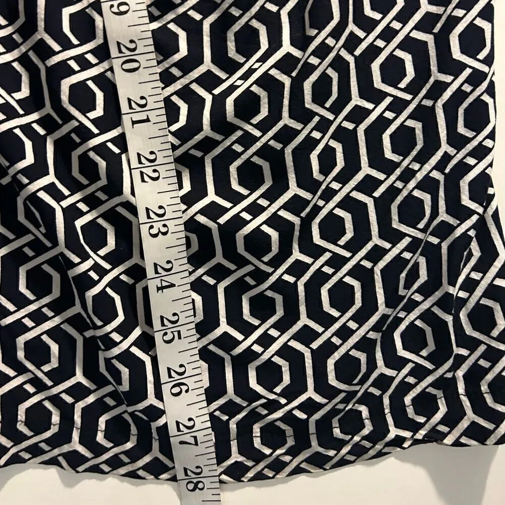 Crown & Ivy Rayon Print Black White Pull On Pants Size Medium - Image 10