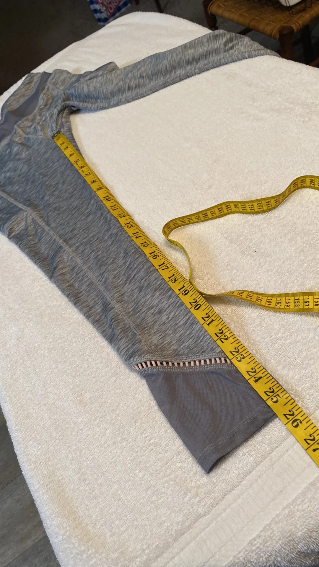 Maurices In Motion leggings cell phone pockets size small - Image 5