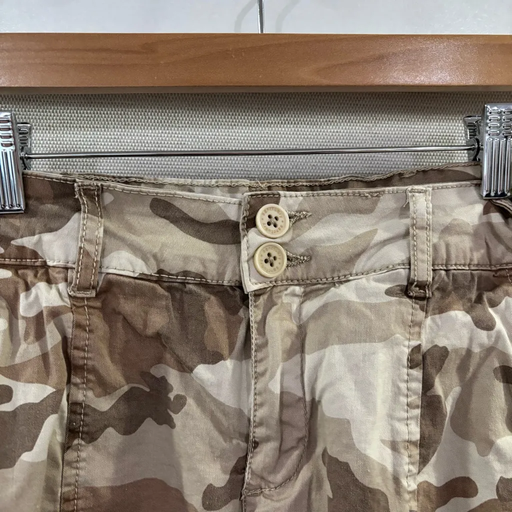 Sanctuary Camouflage Jogger Cargo‎ Pants Size 26 - Image 3