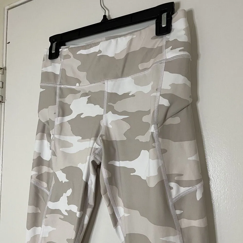ATHLETA salutation ivory tan camo combo cropped leggings side zip pockets Small - Image 2