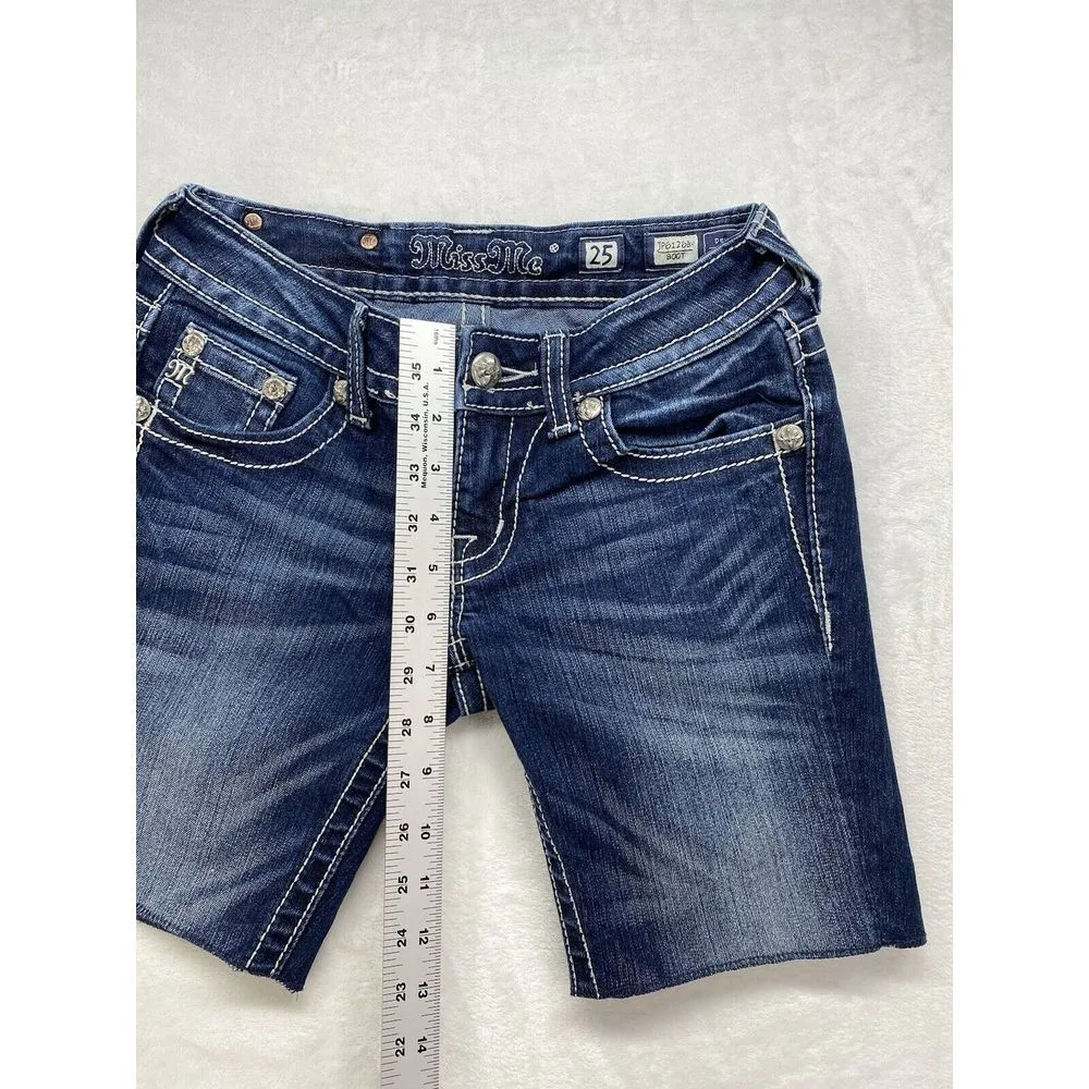 Miss Me Jeans Womens Size 25 cutoff jorts/shorts Bermuda Embellished flap Pocket - Image 3