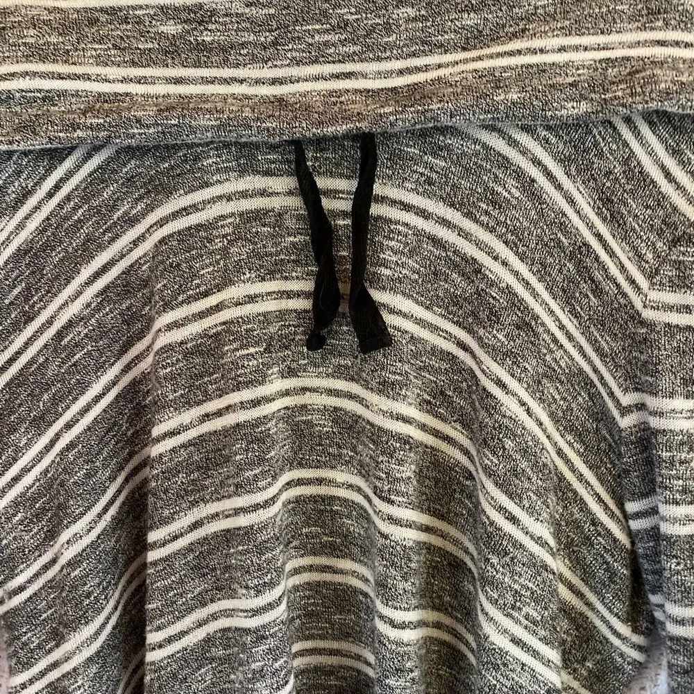 Olive + Oak Off‎ Shoulder Striped Shirt - Image 2