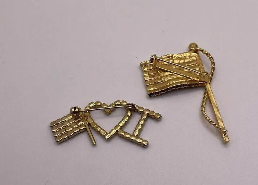 Lot Of 2 Brooch Pins Metal American Patriotic / Flag - Image 7