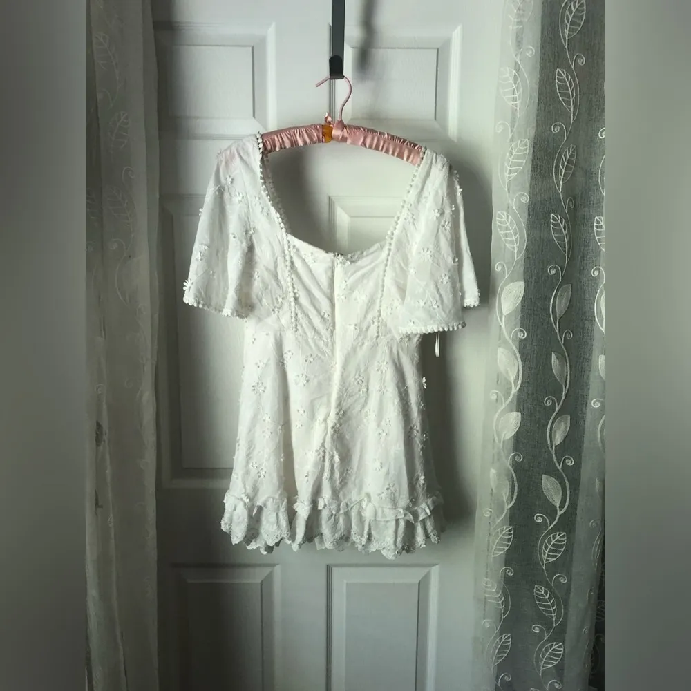 Showpo. Fancy A Spritz Square neck Mini Dress Embroidery floral babydoll size 8 - Image 10
