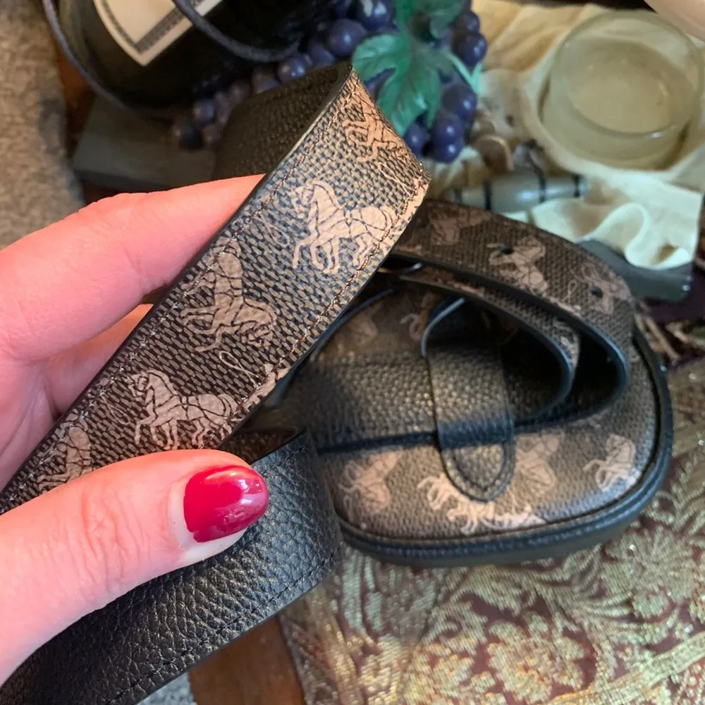 Authentic COACH 1941 reversible belt zip top leather Beltbag horse & carriage - Image 10