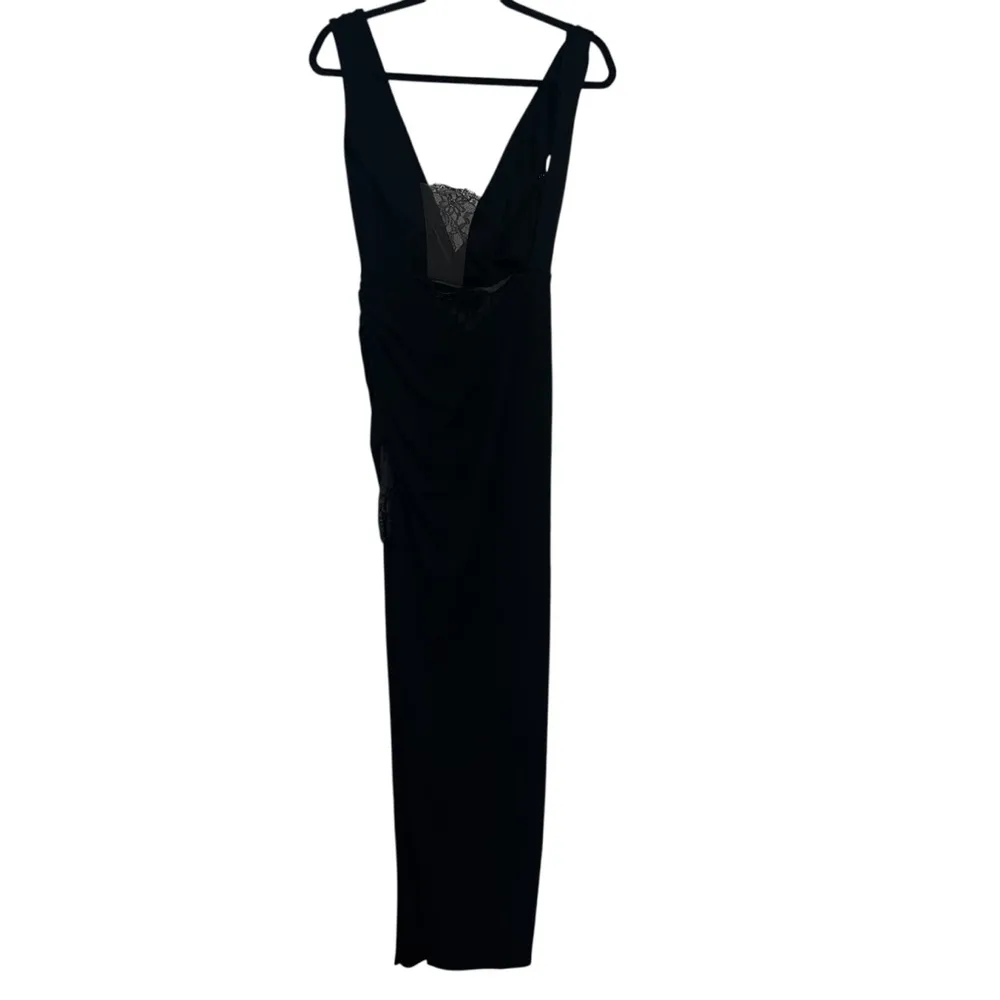 Katie May X NOEL AND JEAN The Unexpected Lace Inset Maxi Gown In Black - Image 8