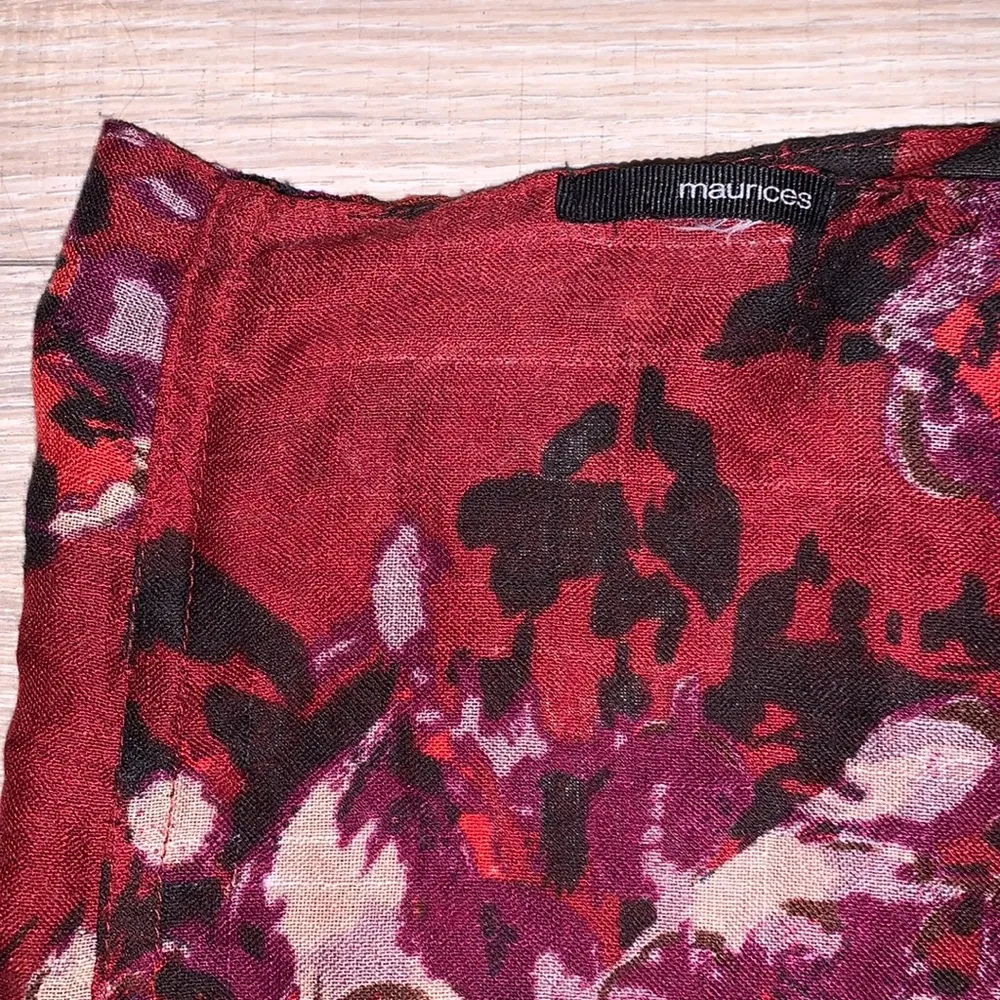 Maurice's  maroon floral lightweight circle infinity scarf - Image 3