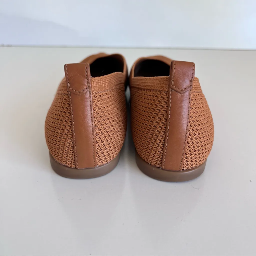 Everlane Women's The 40 Hour Flat ReKnit Pointed Flat in Toffee - Image 3