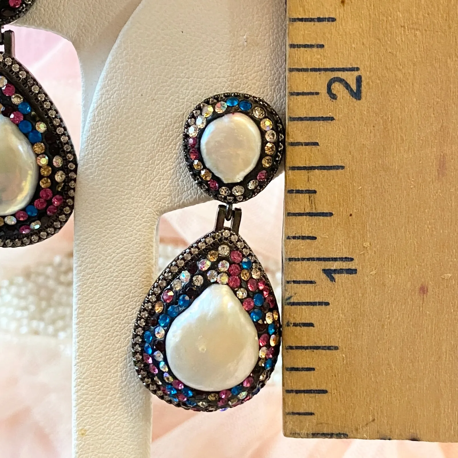 Baroque Pearl Drop Earrings Multicolor Rhinestones Dangle Bold Chic Glam Grunge Black - Image 4