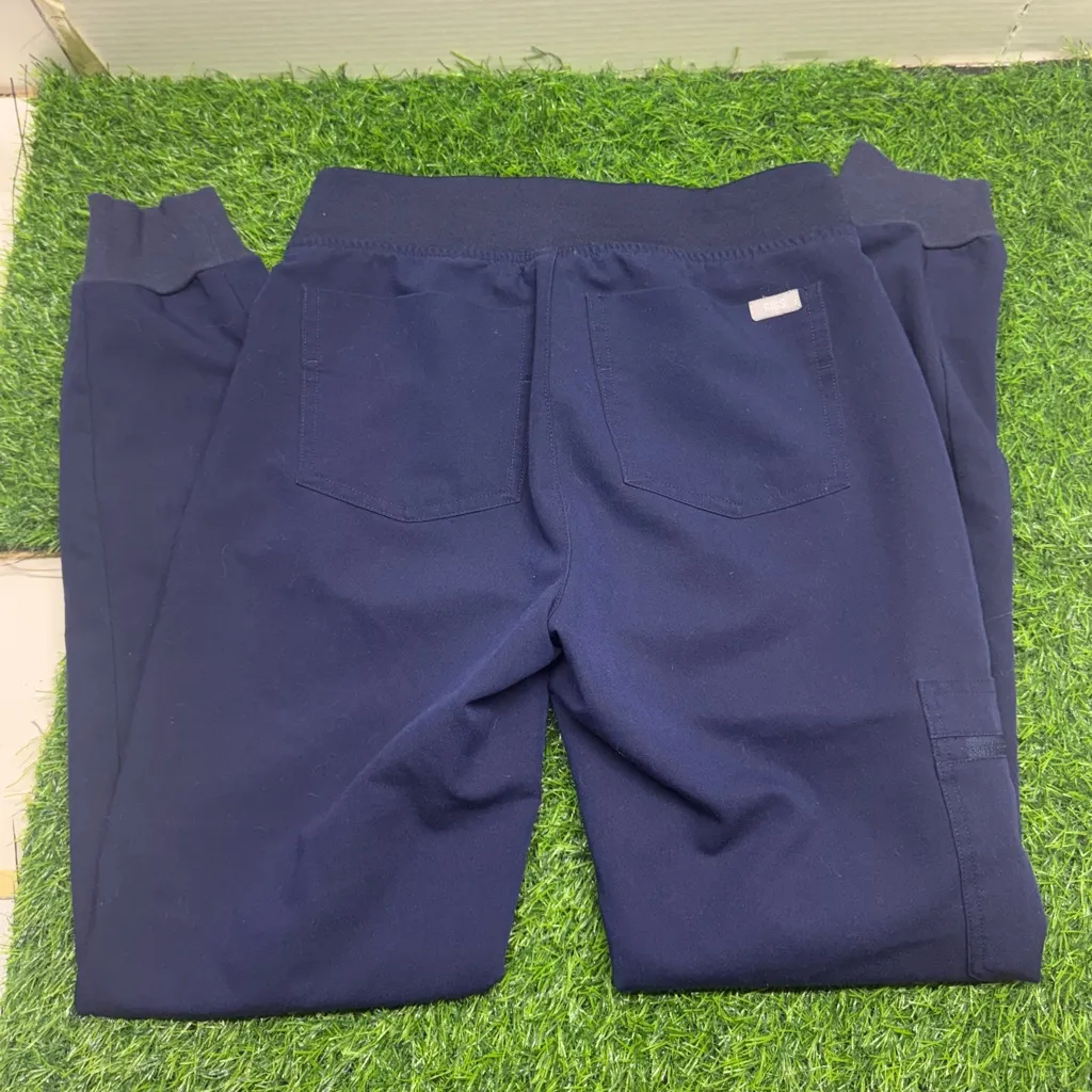 Figs Zamora Jogger Scrub Pants - Image 4