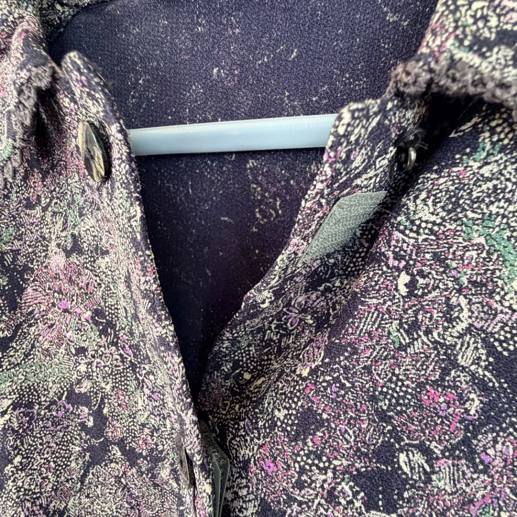 Partly Friend Cropped Floral Button Down Blouse Abstract Print Size L Purple Size L - Image 4