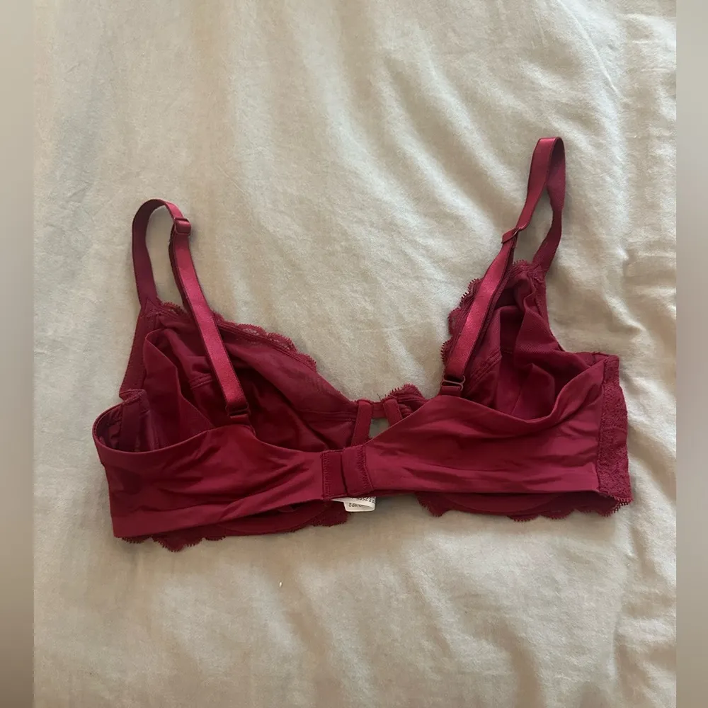 Calvin Klein Lace Bralette  CK Floral Lace Bra- Crimson/Burgundy - Image 4