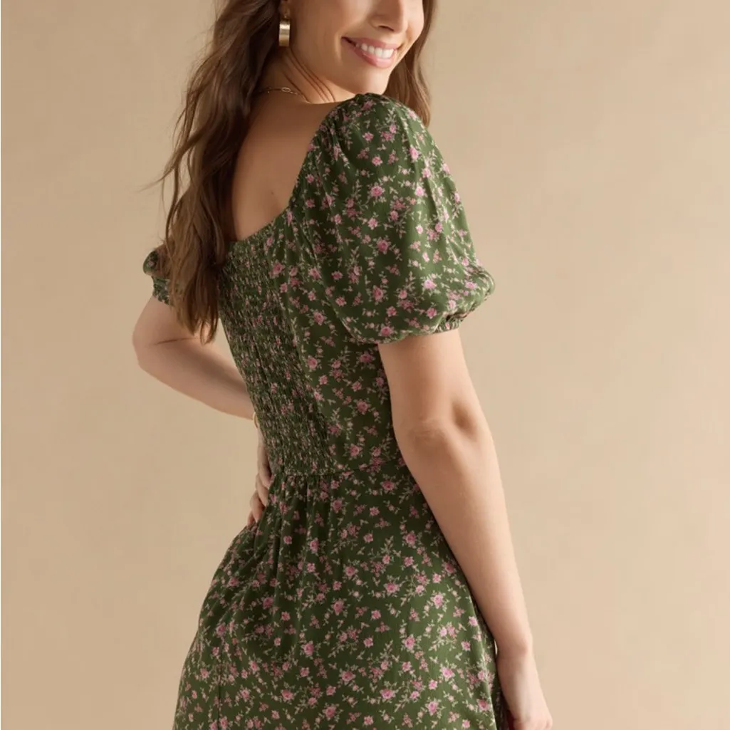 Francesca’s Floral Green Dress Size L - Image 3