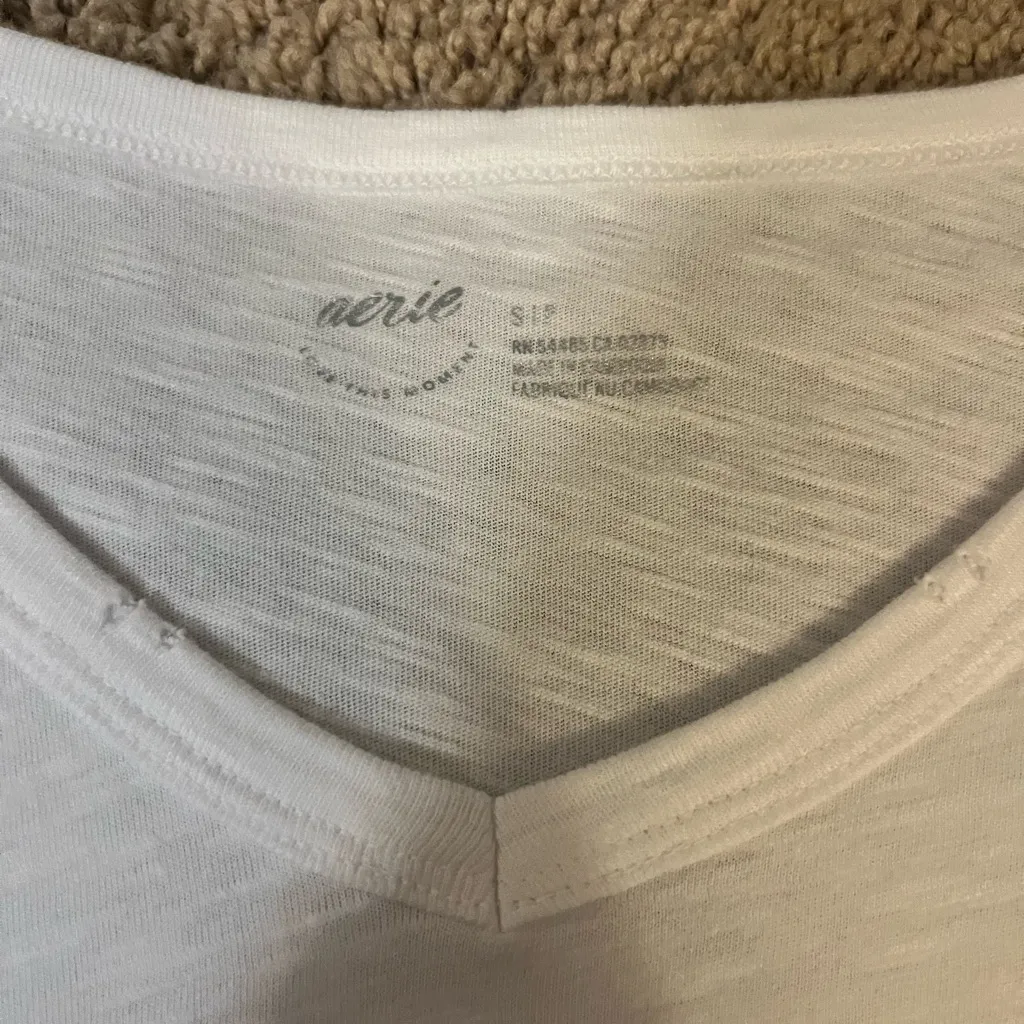 Aerie White V-Neck T-Shirt - Image 3