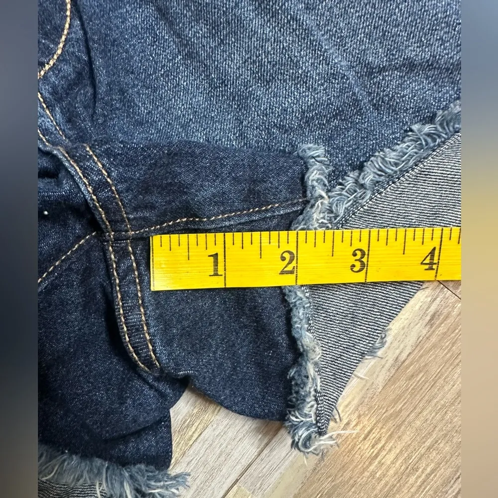 Old Navy Cutoff Jean Shorts, Size 14 - Image 11