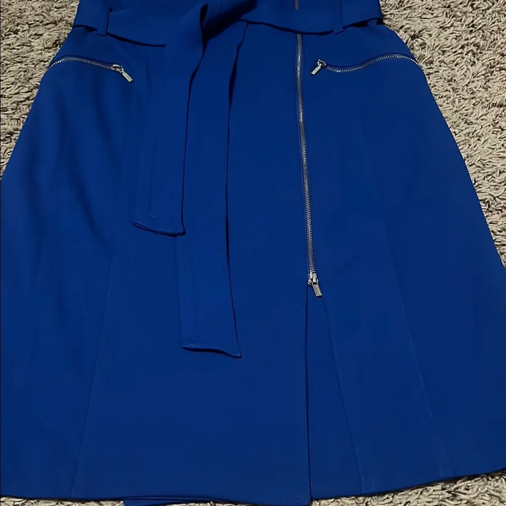 Calvin Klein Blue Asymmetrical Sheath Dress with Notched Collar - Image 7