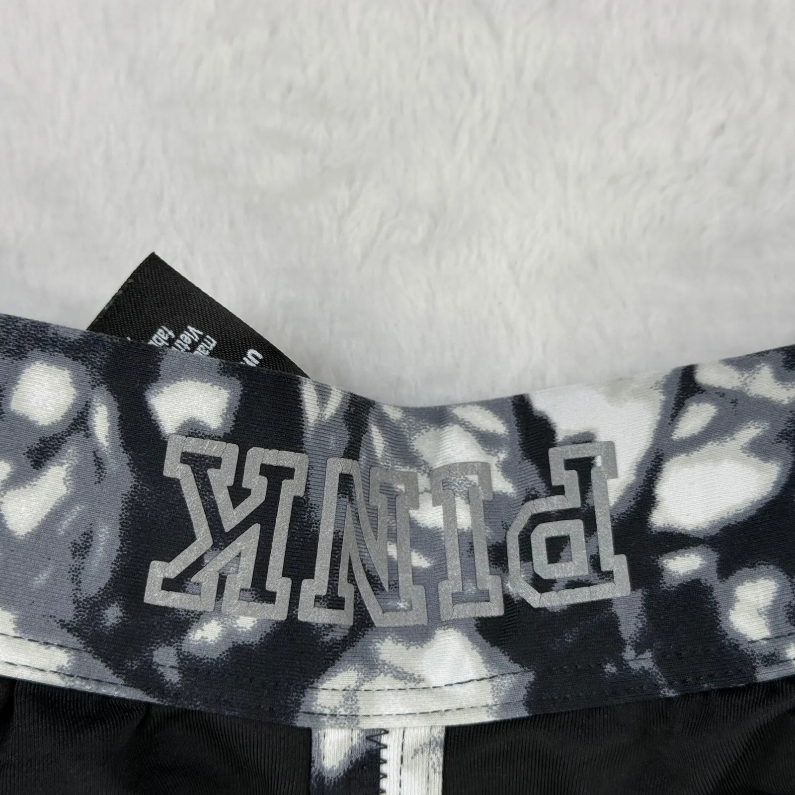 PINK Victoria's Secret Ultimate Sports Bra‎ XS Black Gray White Tie Dye - Image 2