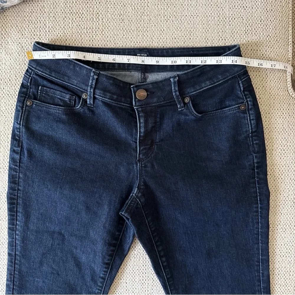 Ann Taylor LOFT Womens Curvy Crop Blue Jeans Size 4P/27 - Image 8