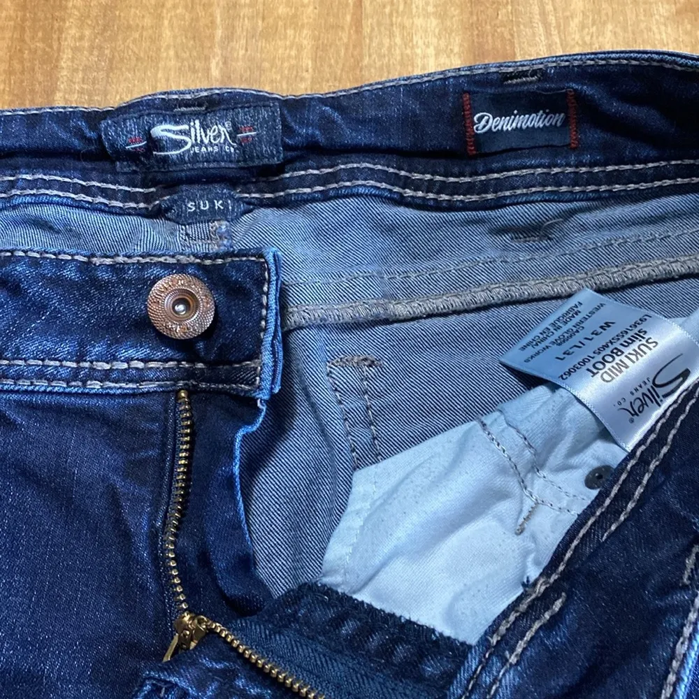 Silver jeans co. Denimotion Suki mid slim boot 31/31 - Image 7