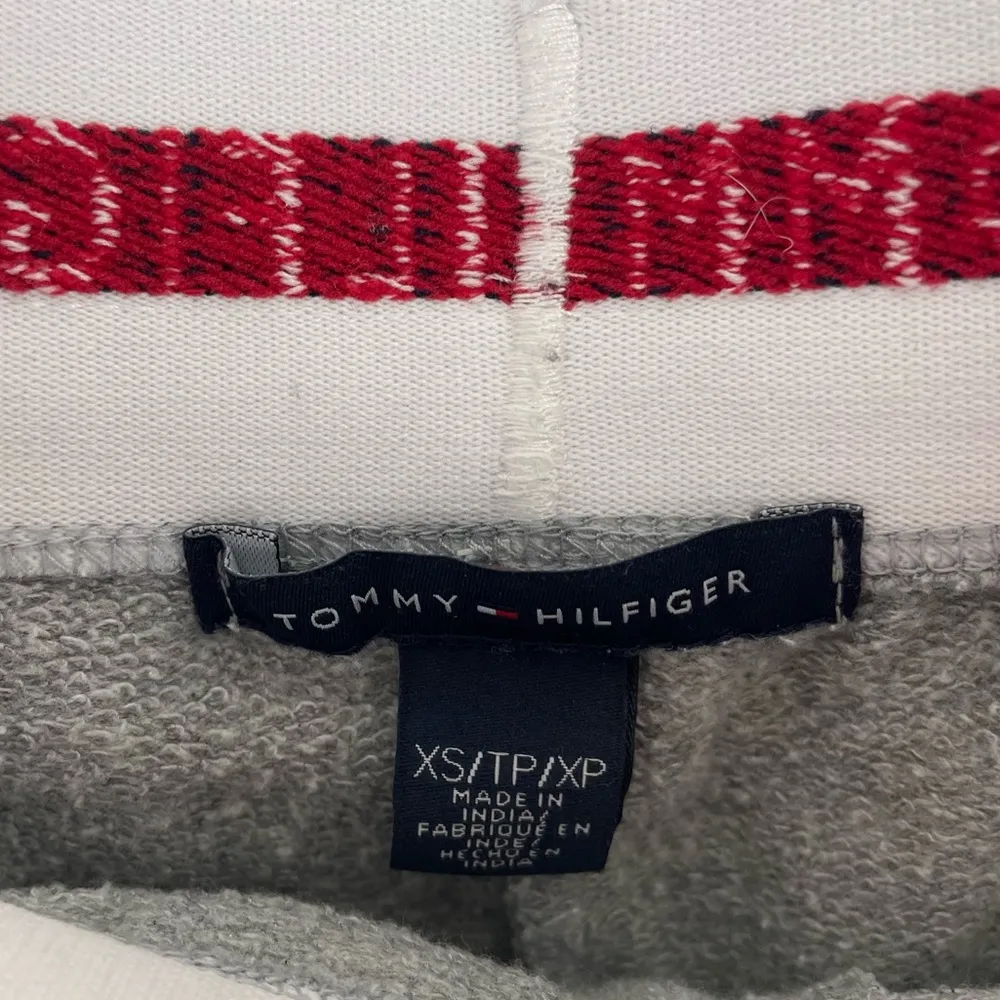 Tommy Hilfiger x Urban Outfitters Retro Sweatshort Shorties - Image 5