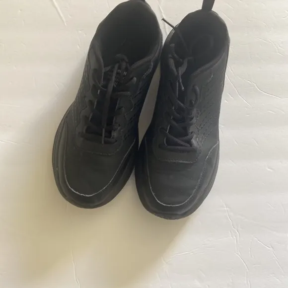 Black faux leather sneakers size: 8 - Image 2