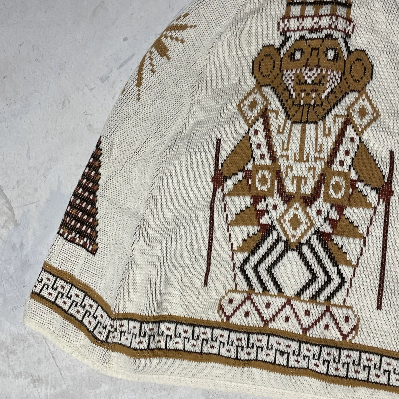 1970s JC Penny Tribal Aztec Knit Cape Poncho/ Sweater Southwestern Boho Coat - Image 4