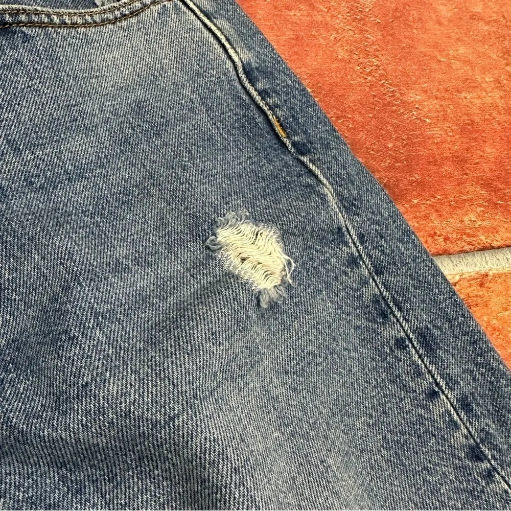 Boyish The Billy Jean - Image 10