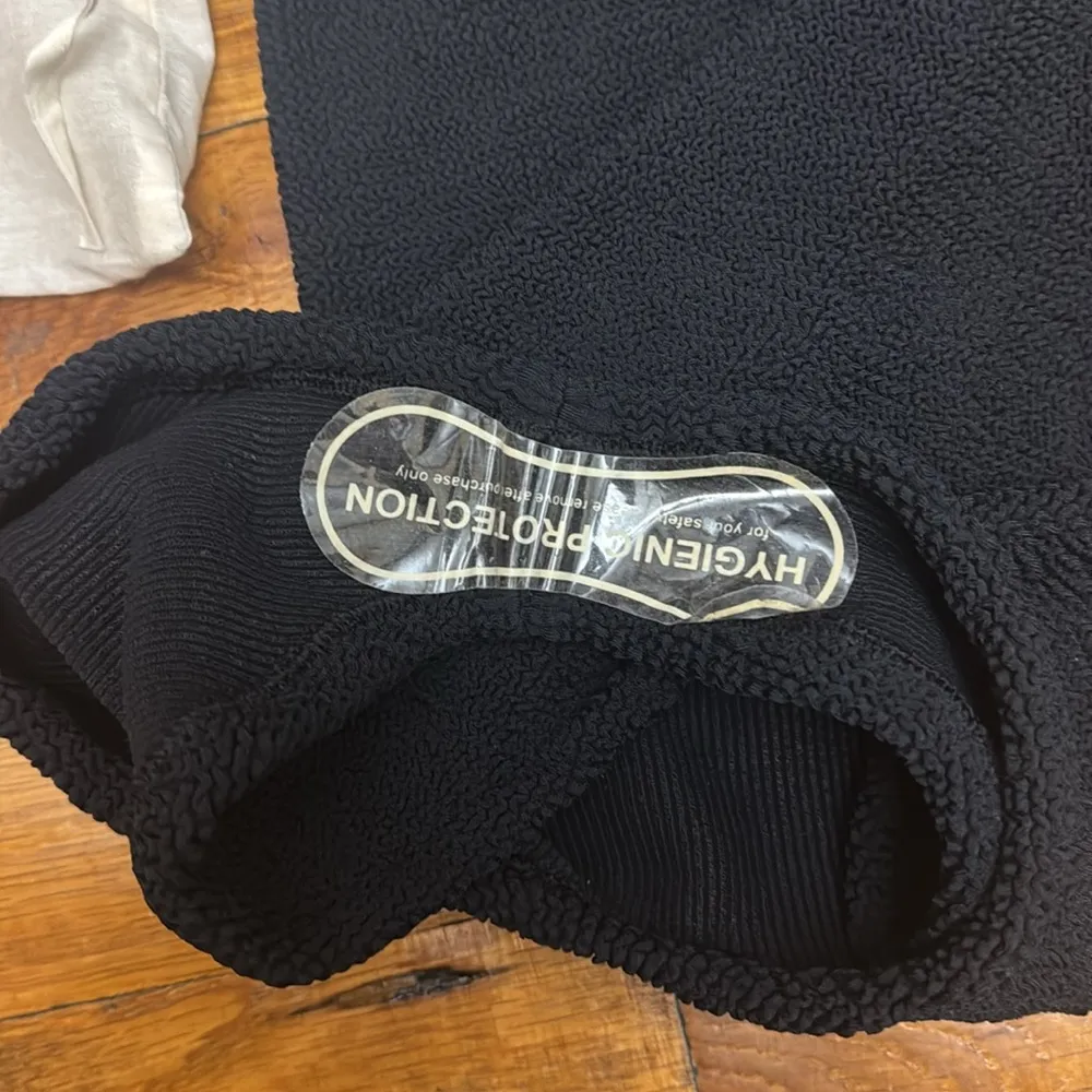 Hunza G one piece bathing suit Black Size undefined - Image 5